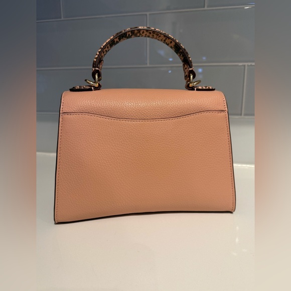 Coach Pepper Satchel • (Shell Pink) • (Handbag or Crossbody Bag) • (Like New) - Picture 5 of 11